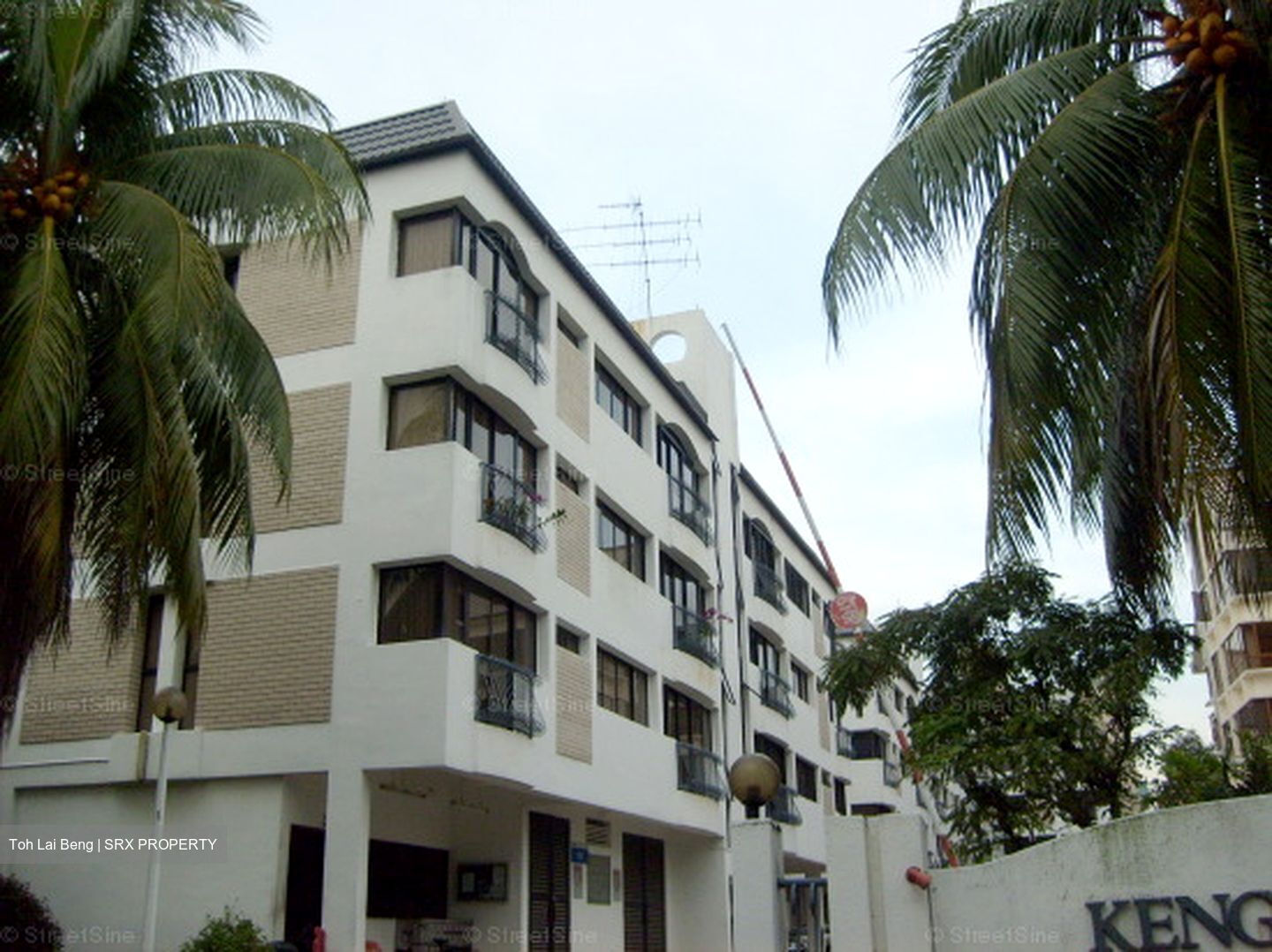 Keng Lee Court (D8), Apartment #630151191